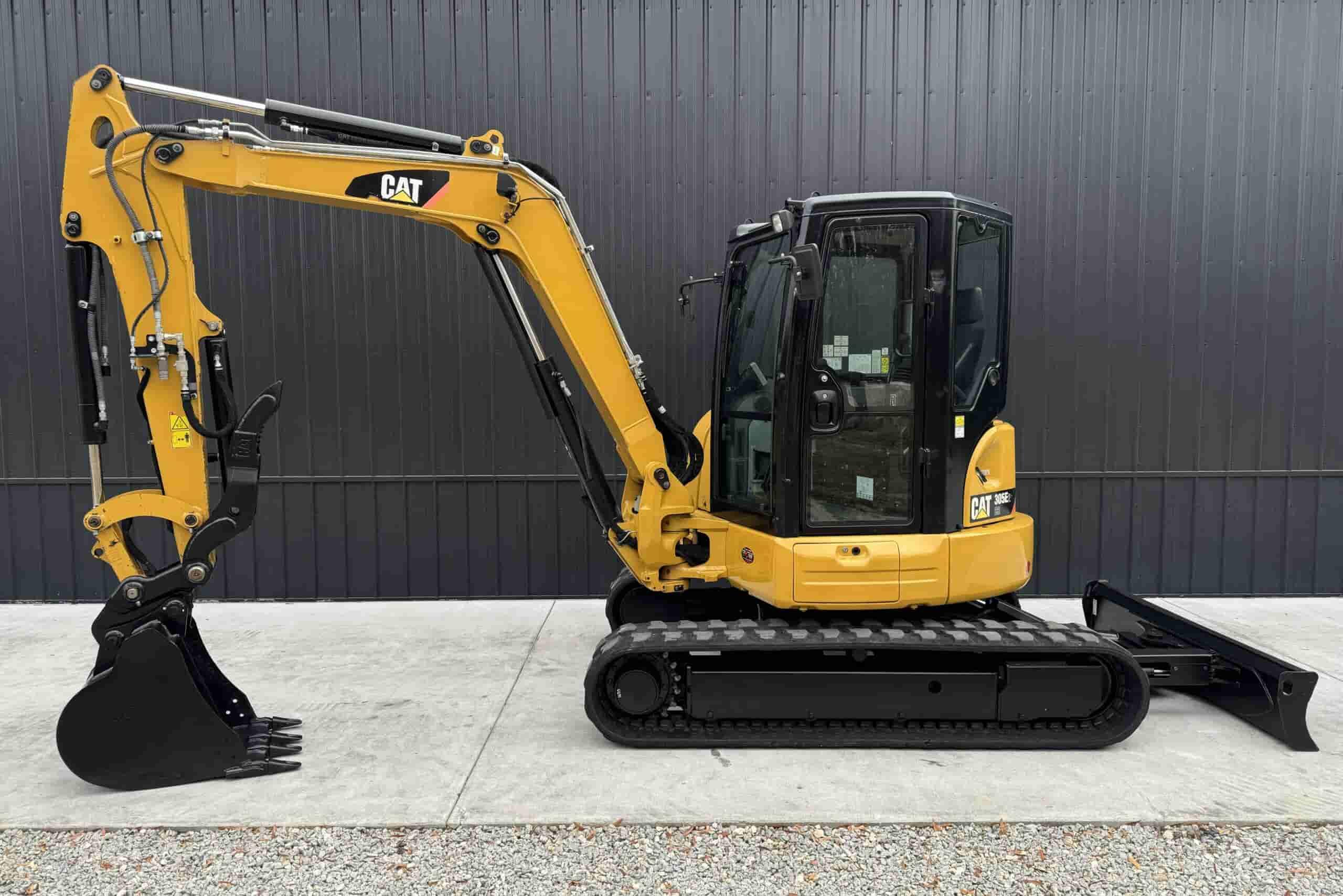 2018 CAT 305E2 CLEAN NICE
